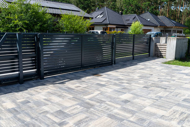 Best Concrete Paver Driveway  in Crestwood, IL